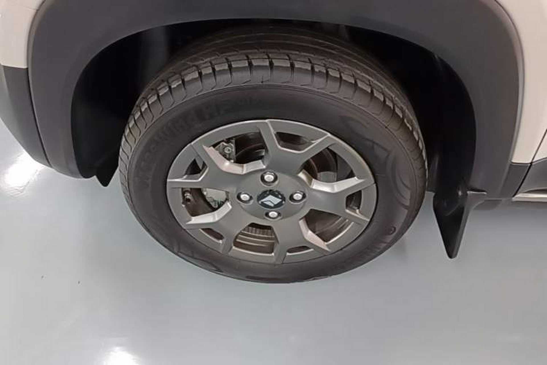 Used Baojun Spark EUV 2026 301km Flagship Edition Exterior 4