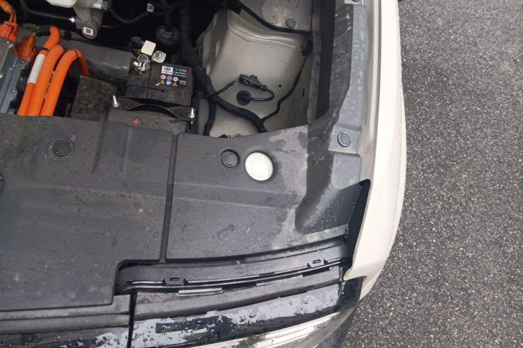 Used Baojun Spark EUV 2026 301km Flagship Edition Engine Bay Left