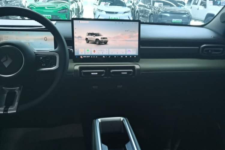 Used Baojun Spark EUV 2026 301km Flagship Edition Audio And AC Panel
