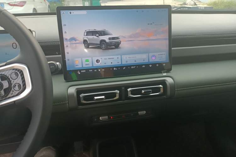 Used Baojun Spark EUV 2026 301km Flagship Edition Audio And AC Panel