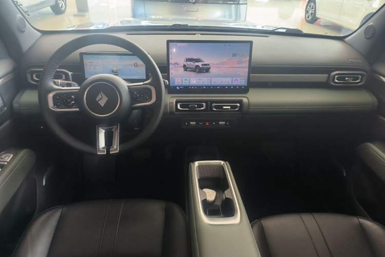 Used Baojun Spark EUV 2026 301km Flagship Edition Center Console