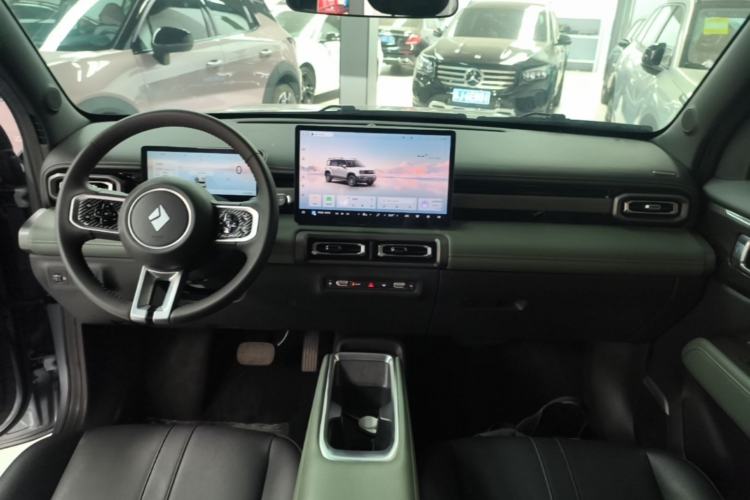 Used Baojun Spark EUV 2026 301km Flagship Edition Center Console