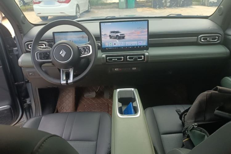 Used Baojun Spark EUV 2026 301km Flagship Edition Center Console