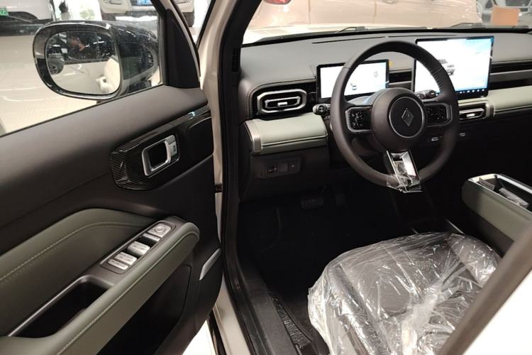 Used Baojun Spark EUV 2026 301km Flagship Edition Driver Seat
