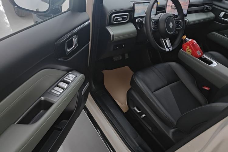 Used Baojun Spark EUV 2026 301km Flagship Edition Driver Seat