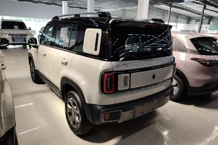 Used Baojun Spark EUV 2026 301km Flagship Edition Exterior 2