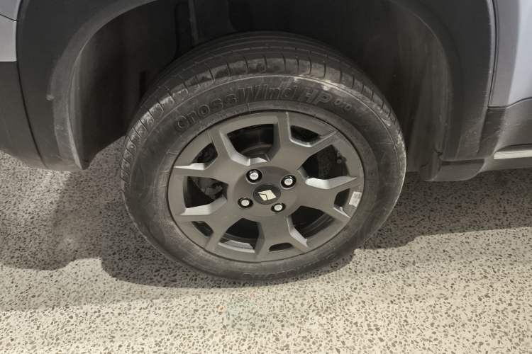 Used Baojun Spark EUV 2026 301km Flagship Edition Exterior 2