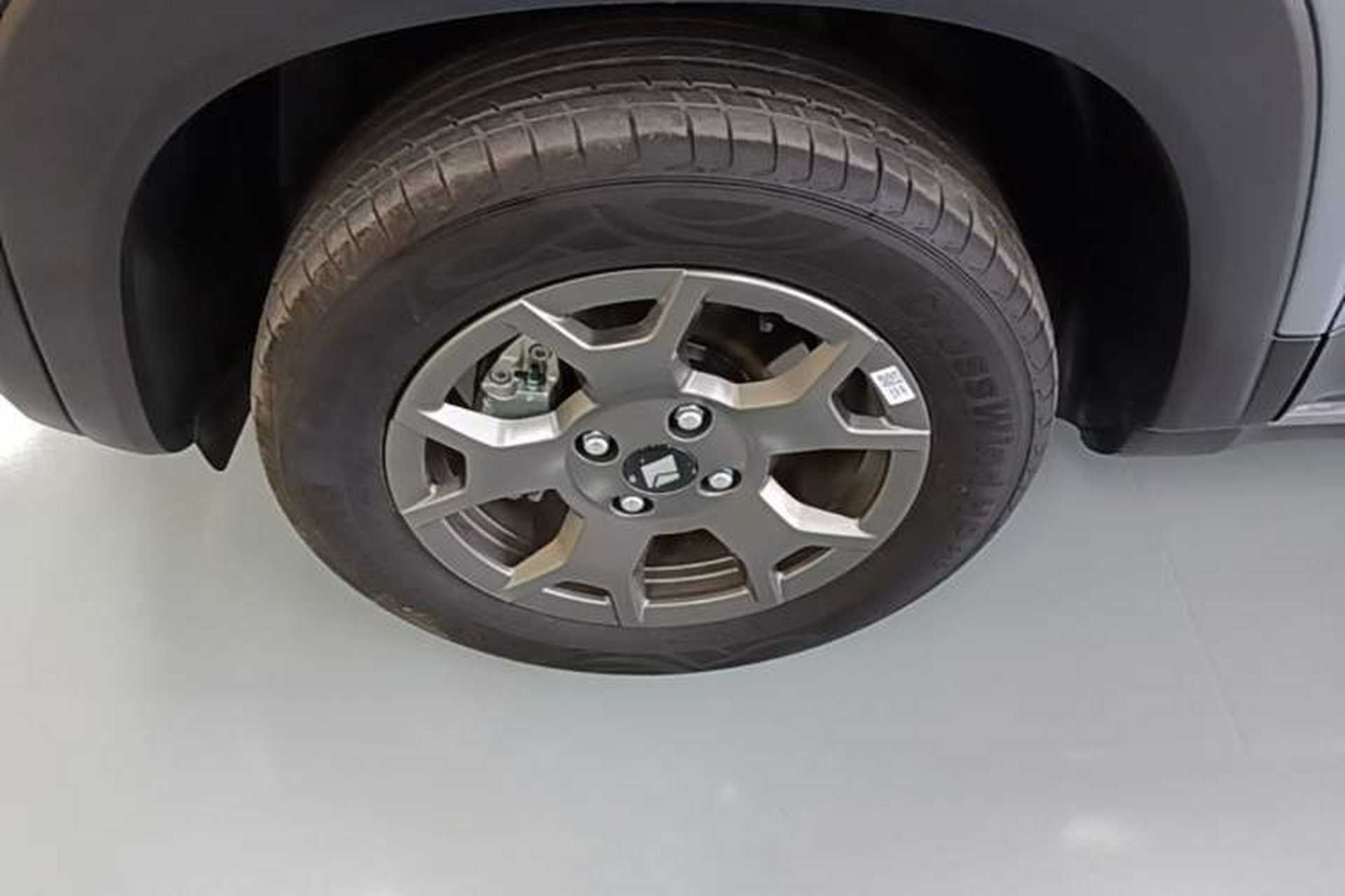 Used Baojun Spark EUV 2026 301km Flagship Edition Exterior 4