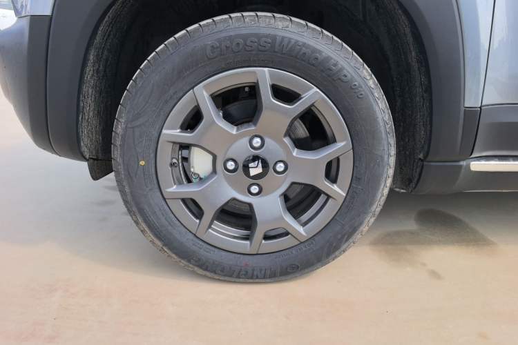 Used Baojun Spark EUV 2026 301km Flagship Edition Exterior 4