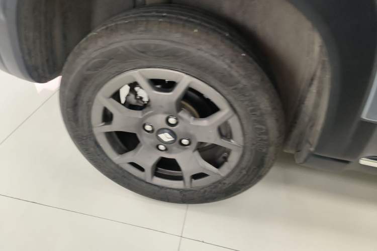 Used Baojun Spark EUV 2026 301km Flagship Edition Exterior 5