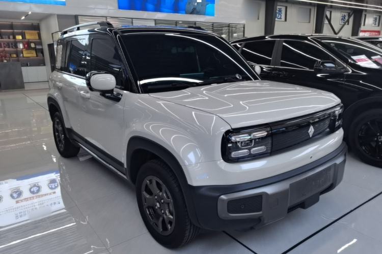 Used Baojun Spark EUV 2026 301km Flagship Edition Front Right 45 Deg
