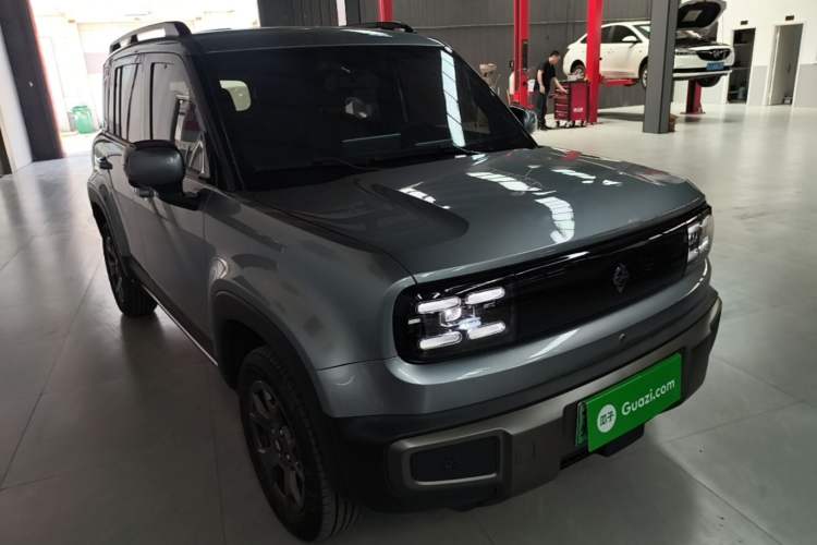 Used Baojun Spark EUV 2026 301km Flagship Edition Front Right 45 Deg