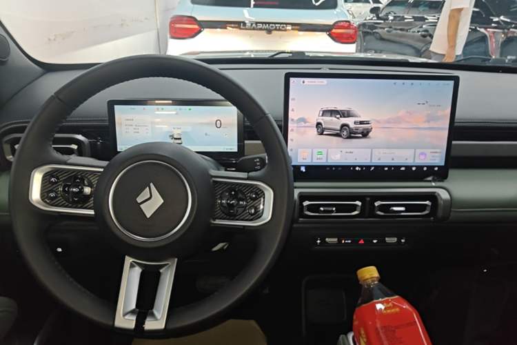Used Baojun Spark EUV 2026 301km Flagship Edition Gear Lever
