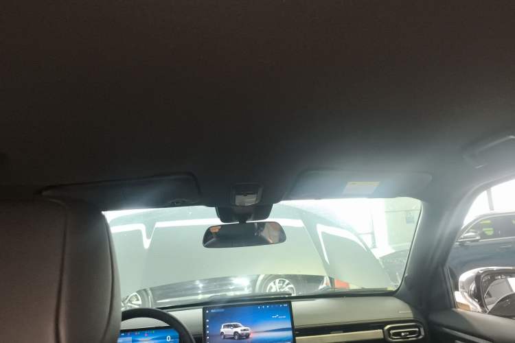 Used Baojun Spark EUV 2026 301km Flagship Edition Headliner