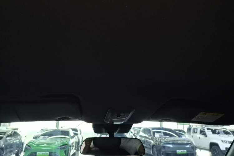 Used Baojun Spark EUV 2026 301km Flagship Edition Headliner