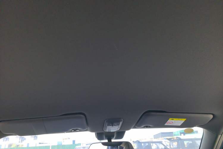 Used Baojun Spark EUV 2026 301km Flagship Edition Headliner