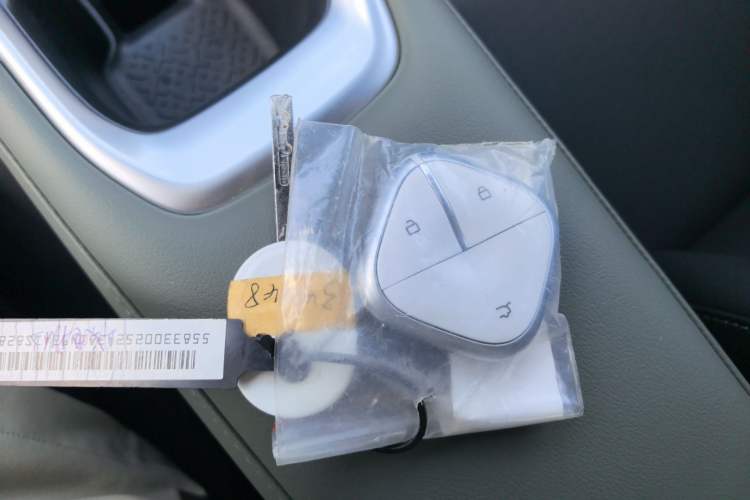 Used Baojun Spark EUV 2026 301km Flagship Edition Interior 1