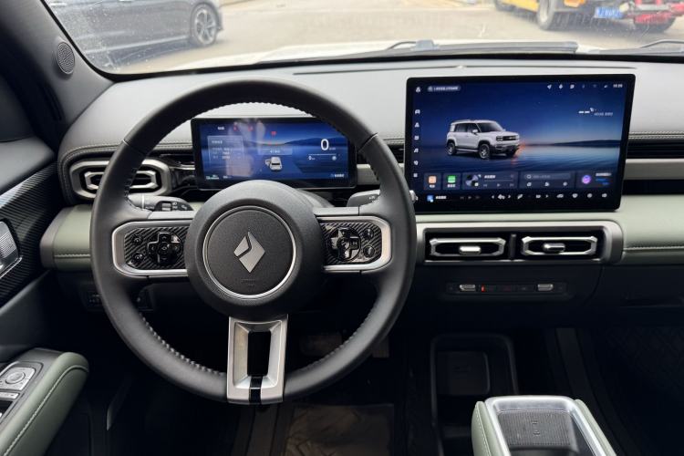 Used Baojun Spark EUV 2026 301km Flagship Edition Interior 3