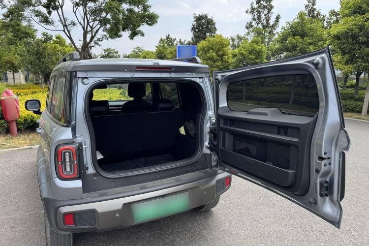 Used Baojun Spark EUV 2026 301km Flagship Edition Interior 6