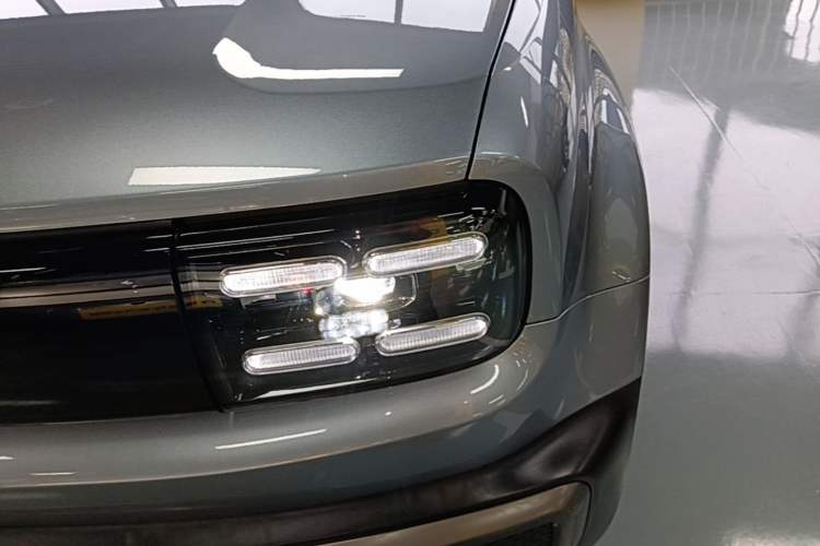 Used Baojun Spark EUV 2026 301km Flagship Edition Left Front Headlight