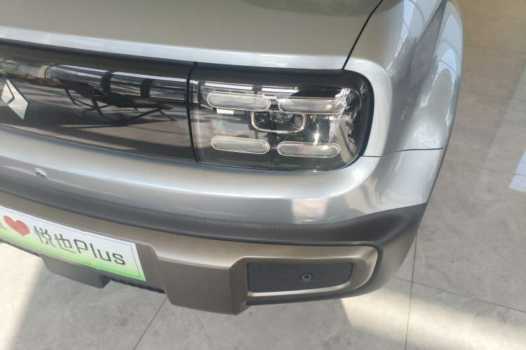 Used Baojun Spark EUV 2026 301km Flagship Edition Left Front Headlight