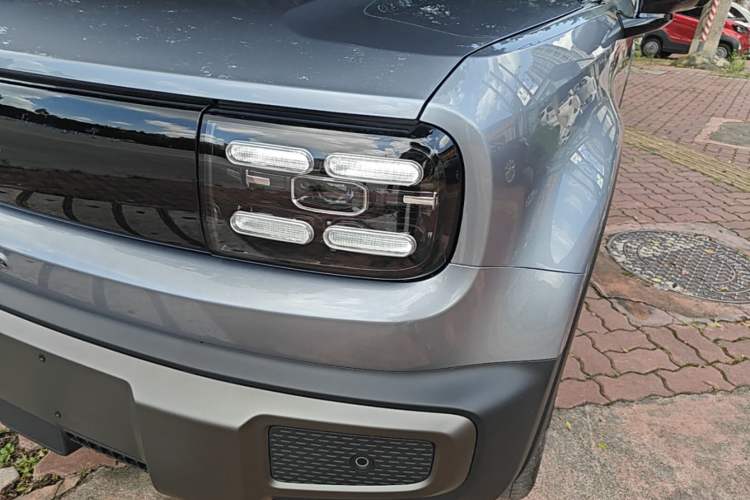 Used Baojun Spark EUV 2026 301km Flagship Edition Left Front Headlight