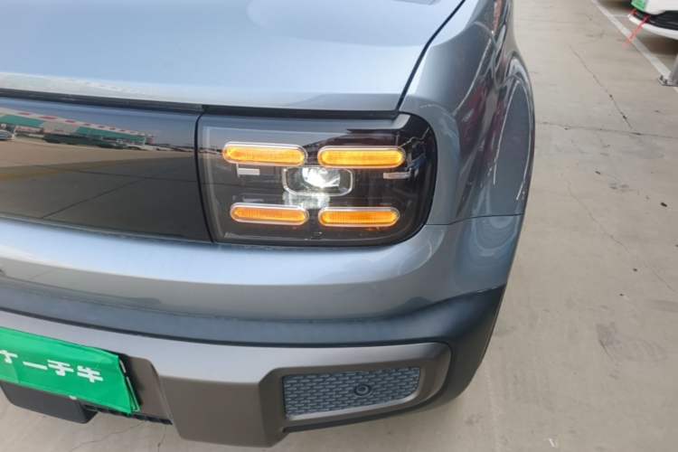 Used Baojun Spark EUV 2026 301km Flagship Edition Left Front Headlight