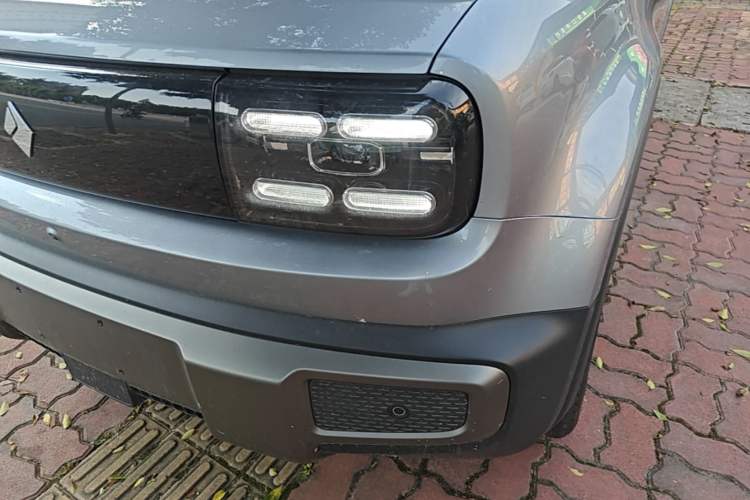 Used Baojun Spark EUV 2026 301km Flagship Edition Left Front Headlight