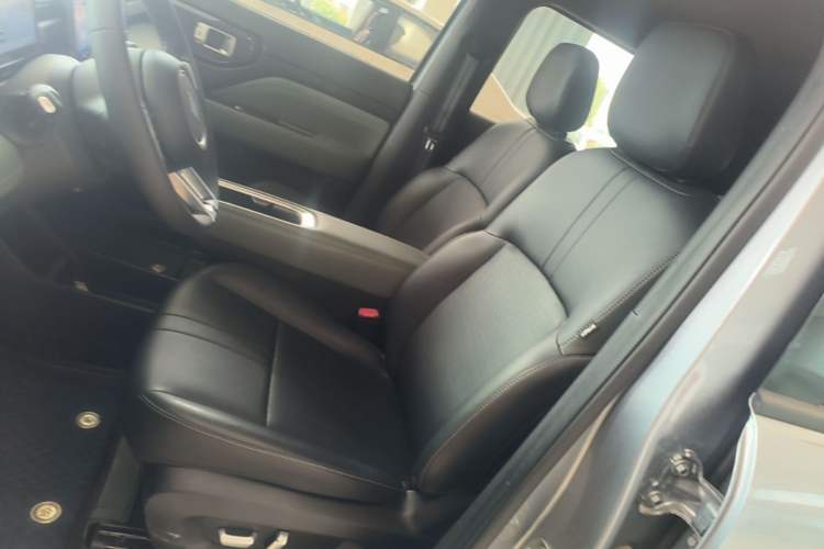 Used Baojun Spark EUV 2026 301km Flagship Edition Left Front Seat
