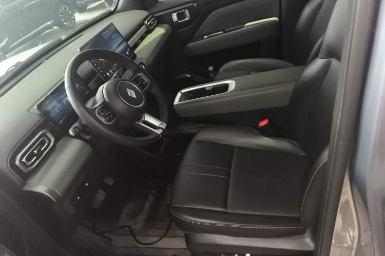 Used Baojun Spark EUV 2026 301km Flagship Edition Left Front Seat