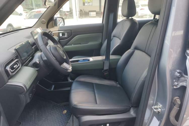 Used Baojun Spark EUV 2026 301km Flagship Edition Left Front Seat