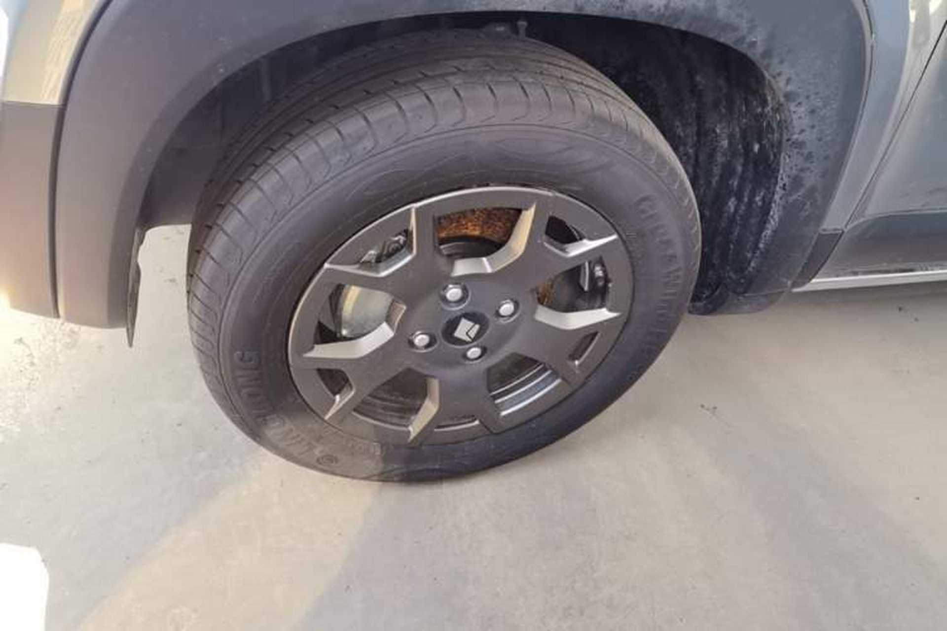Used Baojun Spark EUV 2026 Model 501km Flagship Edition Left Front Wheel Hub