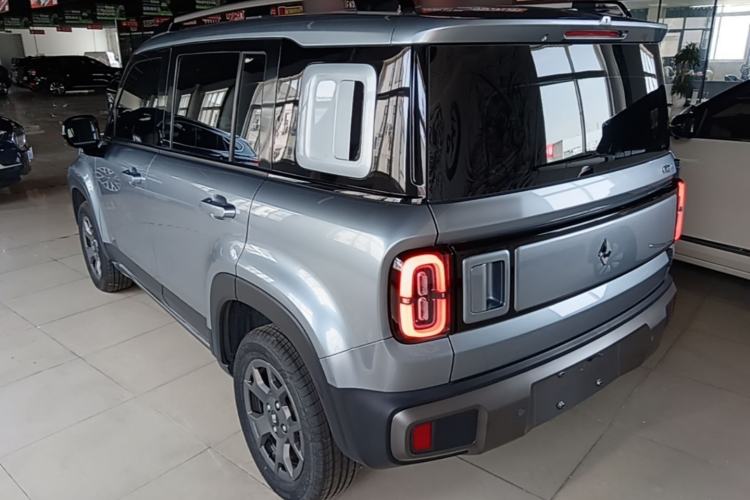 Used Baojun Spark EUV 2026 301km Flagship Edition Rear Left 45 Deg