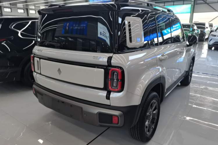 Used Baojun Spark EUV 2026 301km Flagship Edition Rear Right 45 Deg