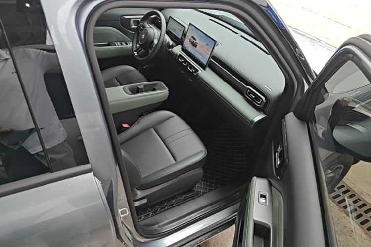 Used Baojun Spark EUV 2026 301km Flagship Edition Right Front Seat