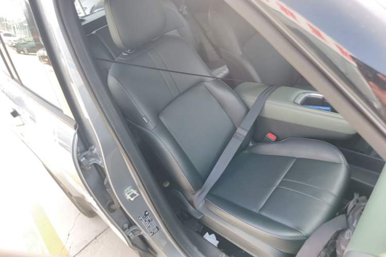 Used Baojun Spark EUV 2026 301km Flagship Edition Right Front Seat