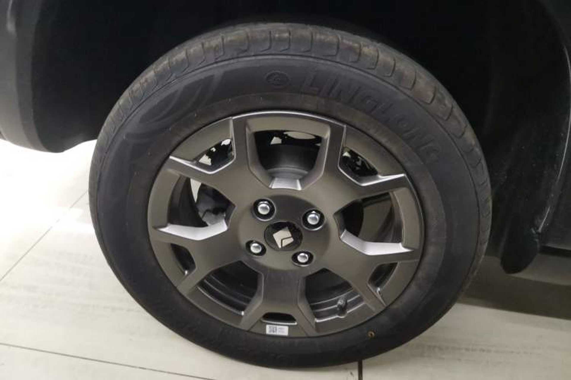 Used Baojun Spark EUV 2026 301km Flagship Edition Right Rear Wheel Hub