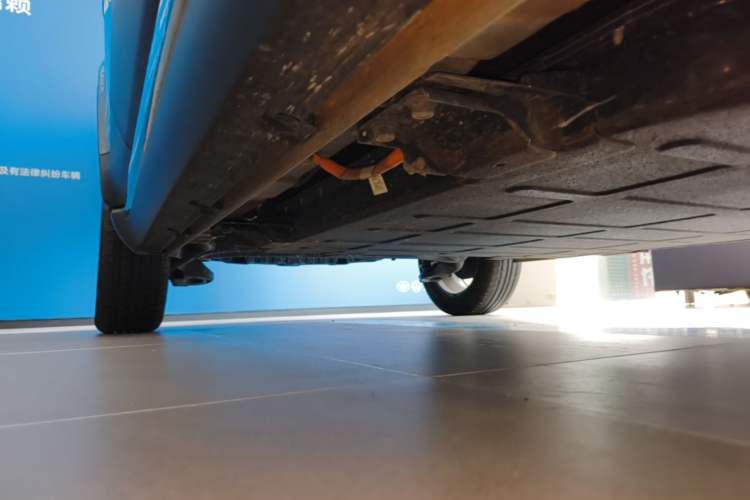 Used Baojun Spark EUV 2026 301km Flagship Edition Right Side Sill