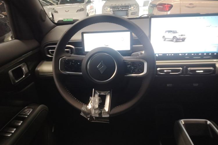 Used Baojun Spark EUV 2026 301km Flagship Edition Steering Wheel