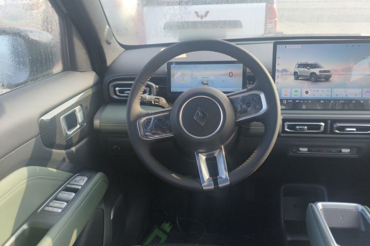 Used Baojun Spark EUV 2026 301km Flagship Edition Steering Wheel