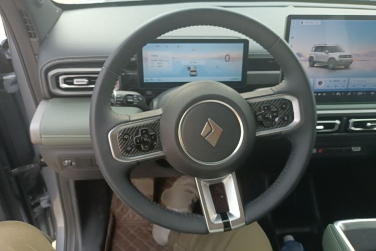 Used Baojun Spark EUV 2026 301km Flagship Edition Steering Wheel