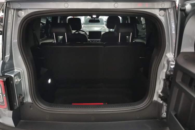 Used Baojun Spark EUV 2026 301km Flagship Edition Trunk