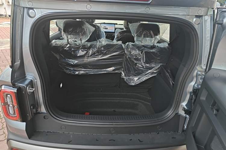 Used Baojun Spark EUV 2026 301km Flagship Edition Trunk