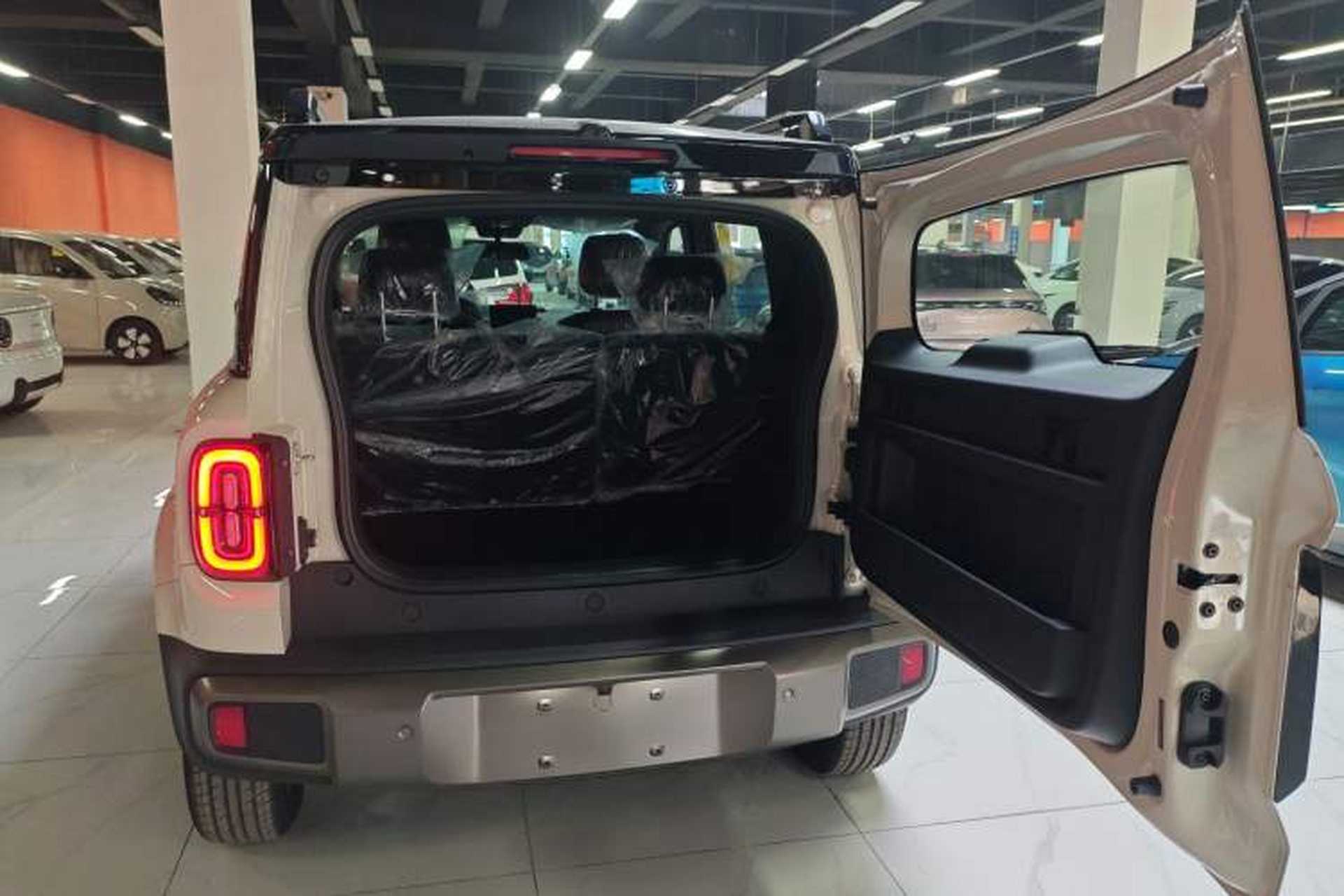 Used Baojun Spark EUV 2026 301km Flagship Edition Trunk