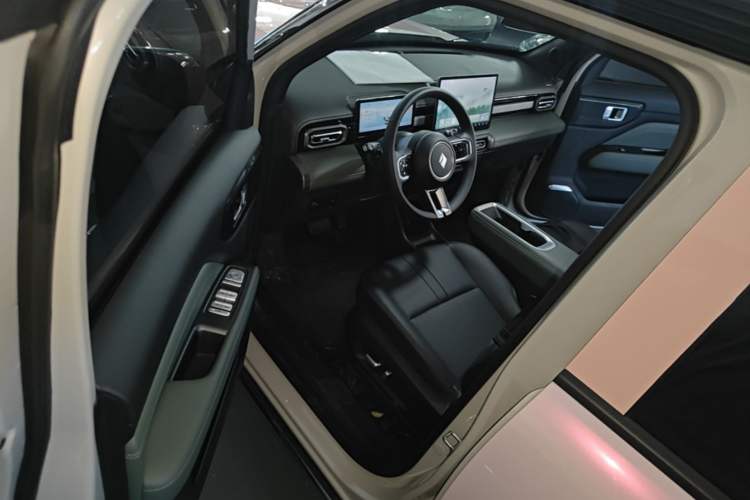 Used Baojun Spark EUV 2026 Model 501km Flagship Edition Driver Seat