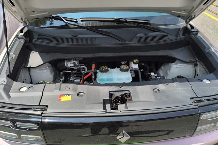 Used Baojun Spark EUV 2026 Model 501km Flagship Edition Engine Bay