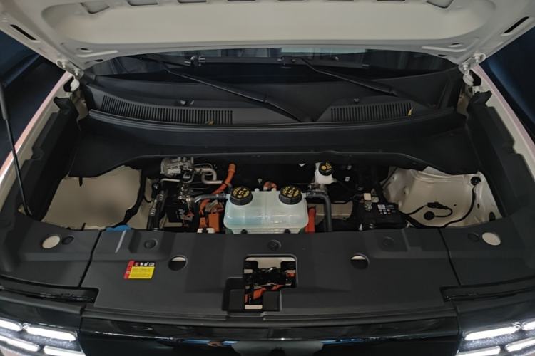 Used Baojun Spark EUV 2026 Model 501km Flagship Edition Engine Bay