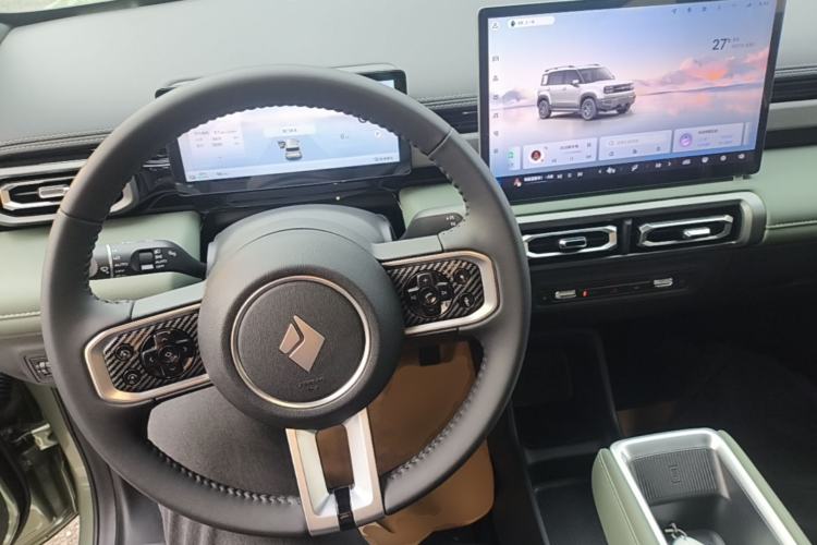Used Baojun Spark EUV 2026 301km Flagship Edition Center Console