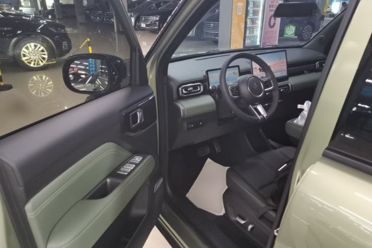 Used Baojun Spark EUV 2026 Model 401km Flagship Edition Driver Seat