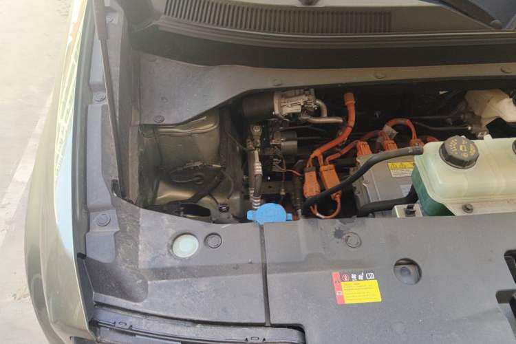 Used Baojun Spark EUV 2026 Model 501km Flagship Edition Engine Bay Right